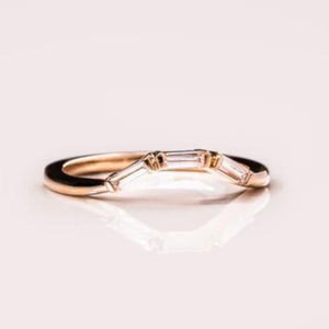 18K Solid Gold 0.70 CT Natural Diamond Baguette Cut Curved Three Stone Band