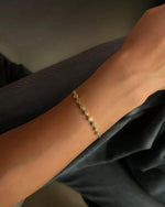 18K Solid Gold 0.9ct Lab Grown Diamond Bracelet | Bezel Diamond Bracelet - Detail | Riyanika Jewels