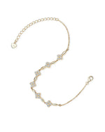 18K Solid Gold 0.72ct Clover Natural Diamond Bracelet | 14K Gold Lucky Leaf Stackable Bracelet - Detail | Riyanika Jewels