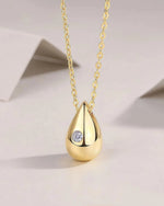 14K Solid Gold Teardrop Pendent Lab Grown Diamond Chain Necklace