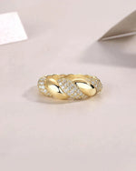 18K Solid Gold Stackable Twist Design 0.8ct Natural Diamond Ring - Close Up | Riyanika Jewels