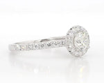 18K Solid Gold Round Lab Grown Diamond 0.90 Carat Engagement Ring - Close Up | Riyanika Jewels