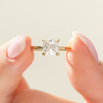 18K Solid Gold 2.00 CT Cushion Cut Lab Grown Diamond Solitaire Engagement Ring - Detail