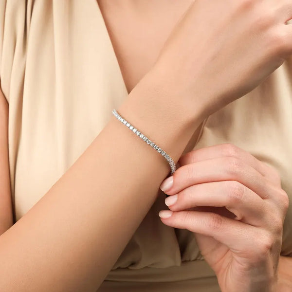 18K Solid Gold Lab Grown Diamond 4.5 Carat Infinity Tennis Bracelet - Side View | Riyanika Jewels