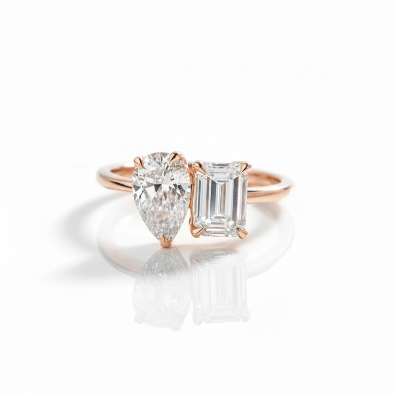 Emerald Pear Duo Grace: 18K 2ct Natural Diamond Pear Cut Toi et Moi
