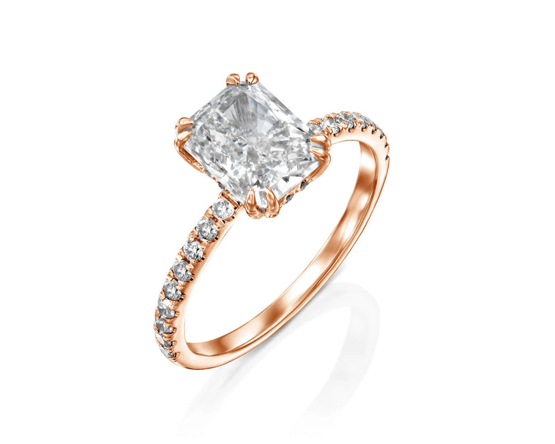 18K Solid Gold 3.25 Ct Lab Grown Diamond Radiant Cut Engagement Ring - Close Up | Riyanika Jewels
