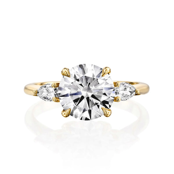 18K Solid Gold 1.5 Ct Round Lab Grown Diamond Solitaire Engagement Ring - Side View | Riyanika Jewels