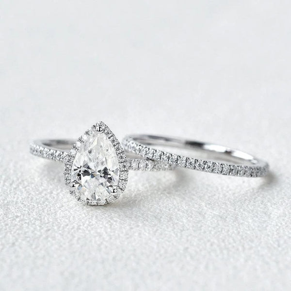 14K 4ct Natural Diamond Pear Cut Side Stone Engagement Ring
