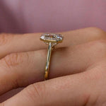 18K Solid Gold 4 CT Natural Diamond Asscher Cut Bezel Set Engagement Ring - Close Up