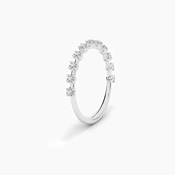 18k Solid Gold Round Natural Diamond Ring For Anniversary Gift - Side View | Riyanika Jewels