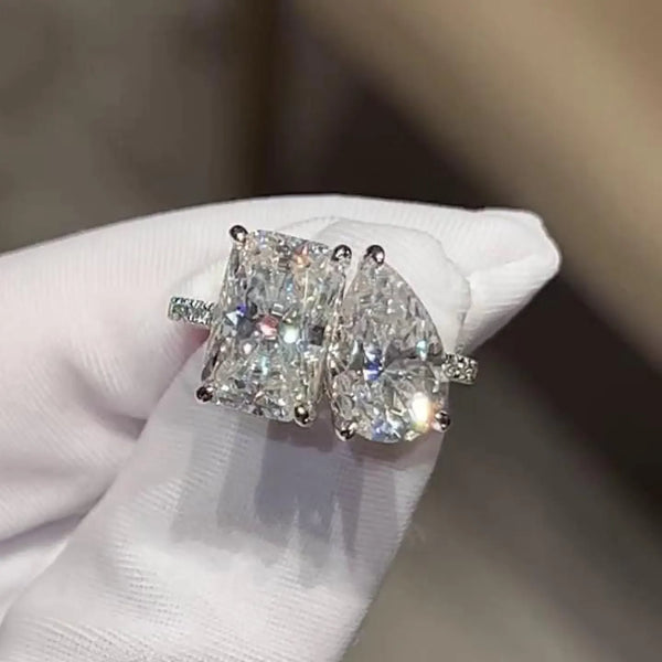 2.5ct Lab Grown Diamond Pear Cut Toi et Moi Engagement Ring in 14K Solid Gold | Riyanika