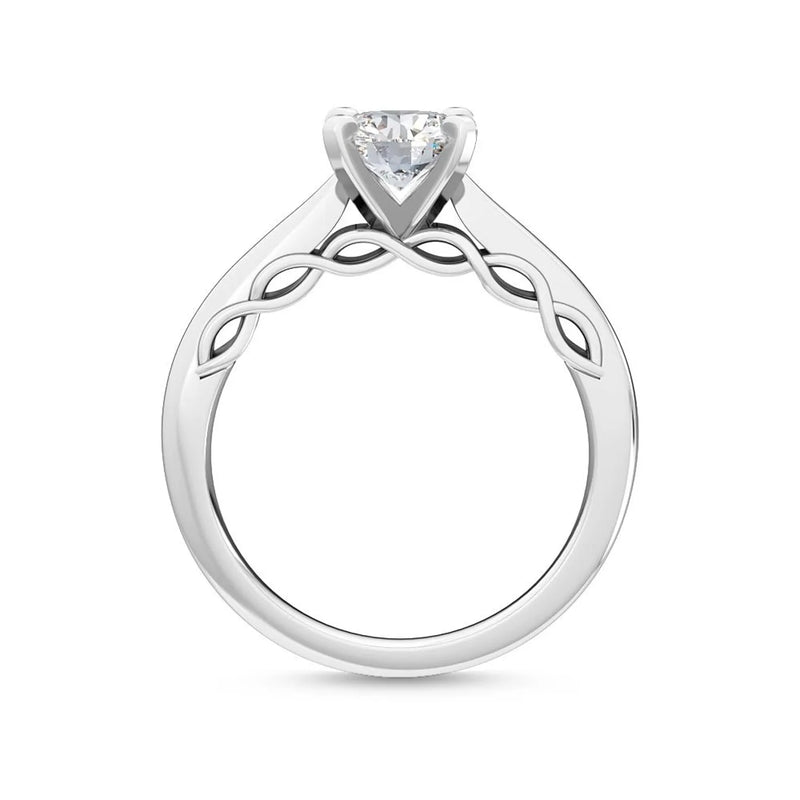 18K Solid Gold 1.00 Ct Lab Grown Diamond Solitaire Engagement Ring - Close Up | Riyanika Jewels