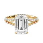 18K Solid Gold 3.09Ct Emerald Cut Lab Grown Diamond Engagement Ring - Close Up | Riyanika Jewels