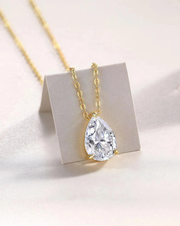 18K Solid Gold 2CT Pear Cut Lab Grown Diamond Solitaire Necklace | 18K Solid Gold Diamond - Side View | Riyanika Jewels