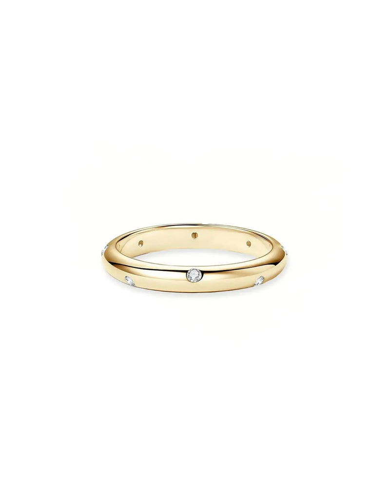 18K Solid Gold Lab Grown Diamond Dainty Band Ring | 18K Gold Stackable Petite Ring - Close Up