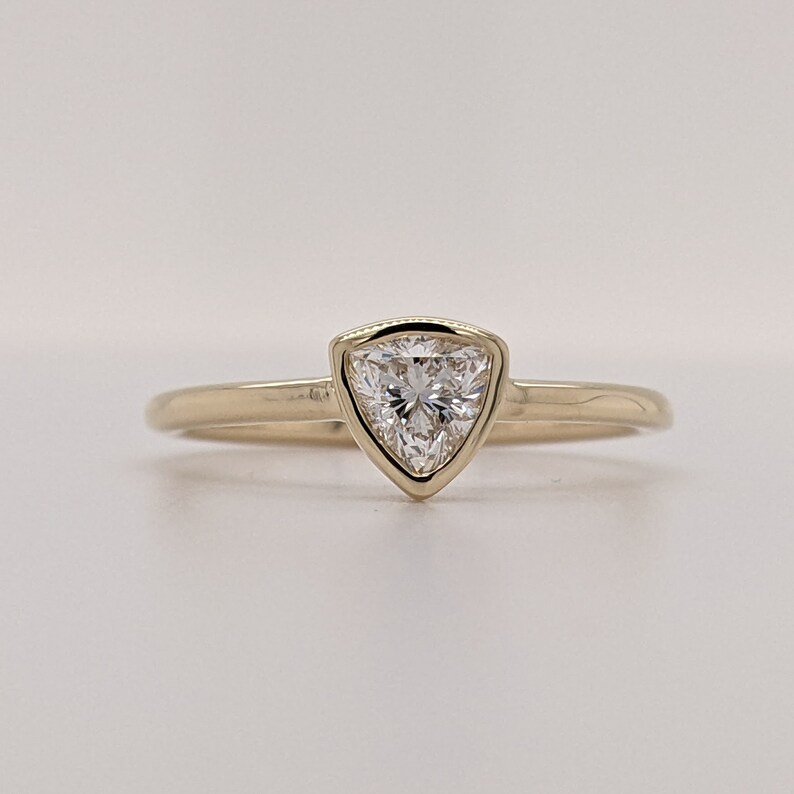 18K Solid Gold 0.32CT Trillion Cut Lab Grown Diamond Stacking Ring - Alternate Angle