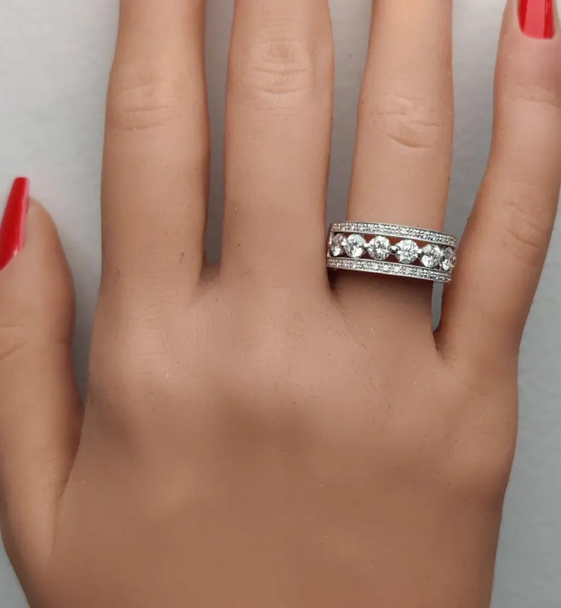 14K 1.69ct Lab Grown Diamond Round Cut Cocktail Band