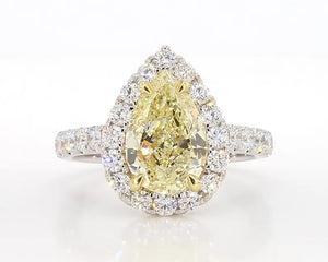 18K Solid Gold IGI Certified Lab Grown Yellow Pear Diamond 3.41 Carat CTW Cocktail Ring | Riyanika Jewels