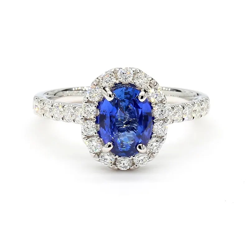 18K Solid Gold Blue Oval Sapphire & Lab Grown Diamond 2.07 Carat Cocktail Ring - Detail