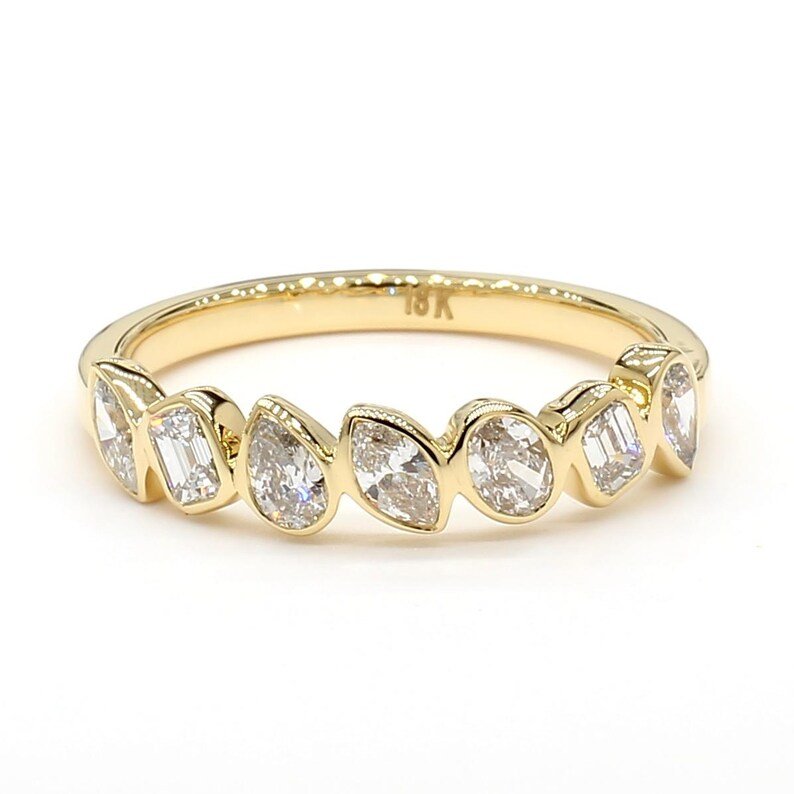 18K Solid Gold Emerald Lab Grown Diamond 0.73 Carat Cocktail Band - Side View | Riyanika Jewels