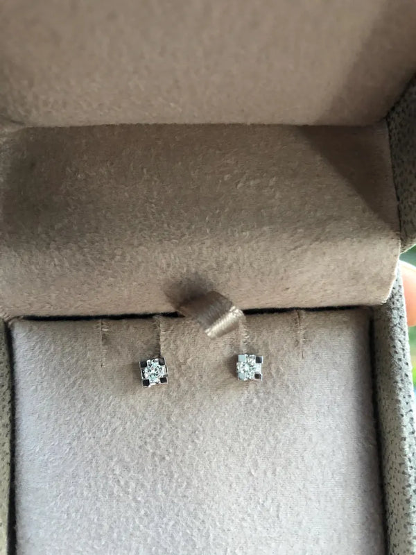 18K Solid Gold Natural Diamond Solitaire Stud Earrings - Side View | Riyanika Jewels