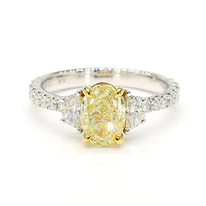 14K 2.42ct Lab Grown Yellow Diamond Oval Cut Cocktail Ring