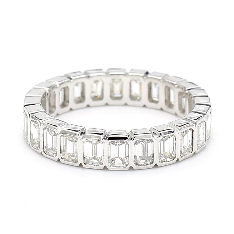 18K Solid Gold Lab Grown White Emerald Diamond 3.31 Carat CTW Cocktail Band - Detail