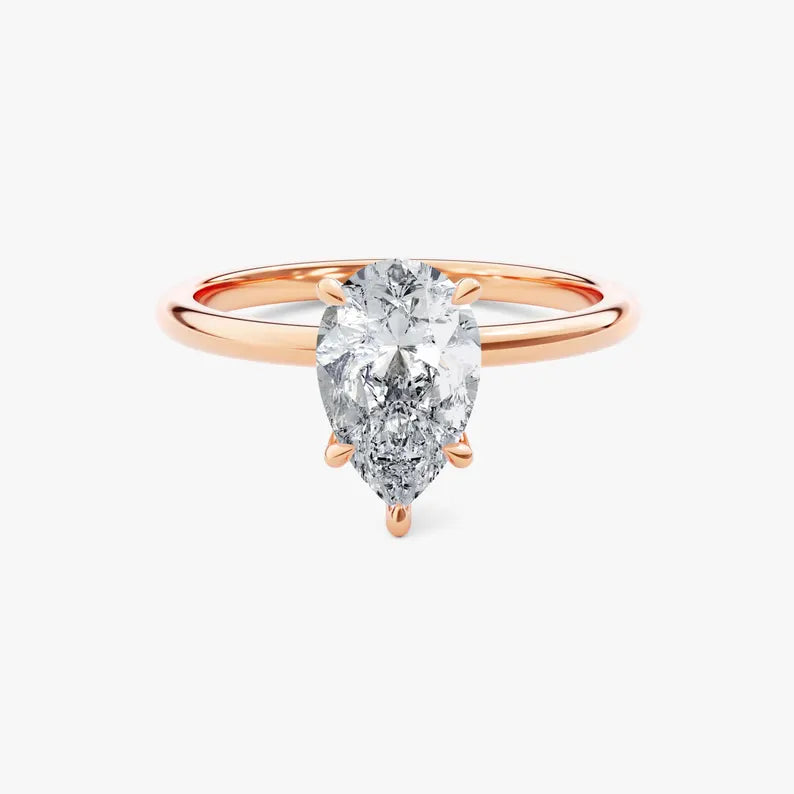 18K Solid Gold 2.00 CT Pear Cut Solitaire Lab Grown Diamond Engagement Ring - Detail