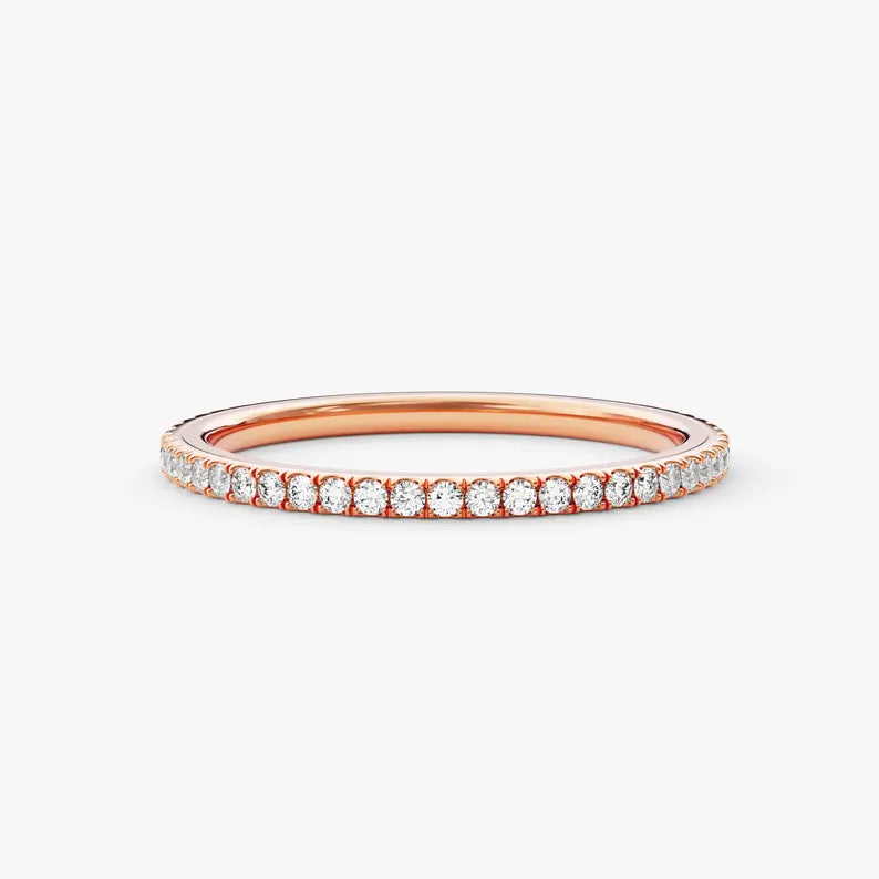 18K Solid Gold 2.00 CT 4-Prong Eternity Natural Diamond Wedding Band - Detail | Riyanika Jewels