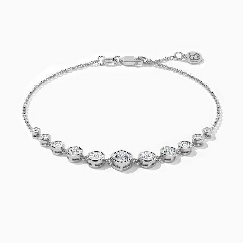 18K Solid Gold Natural Diamond Bracelet | 9 Graduated Diamonds Bezel Set - Detail | Riyanika Jewels