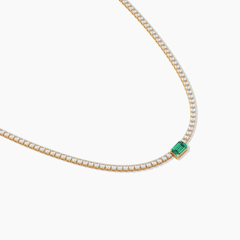 18k Solid Gold Flexible Emerald Lab Grown Diamond Tennis Choker Necklace - Close Up