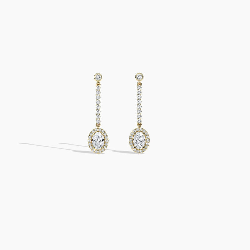 18k Solid Gold Natural Diamond Halo Earring | Riyanika Jewels
