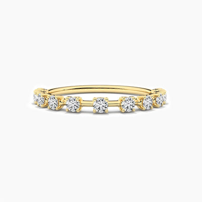 18k Solid Gold Round Natural Diamond Ring For Anniversary Gift | Riyanika Jewels