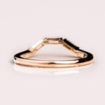 18K Solid Gold 0.70 CT Natural Diamond Baguette Cut Curved Three Stone Band - Image 2